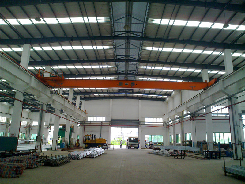 LDP型單梁偏軌式起重機.jpg LDP型單梁偏軌式起重機-3