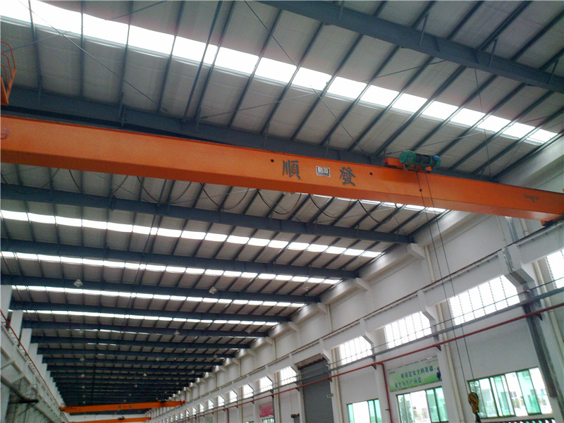 LDP型單梁偏軌式起重機.jpg LDP型單梁偏軌式起重機-2